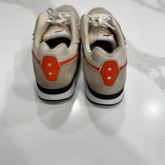 Nike Cream and Red Athletic Shoes - Picture 4 of 7